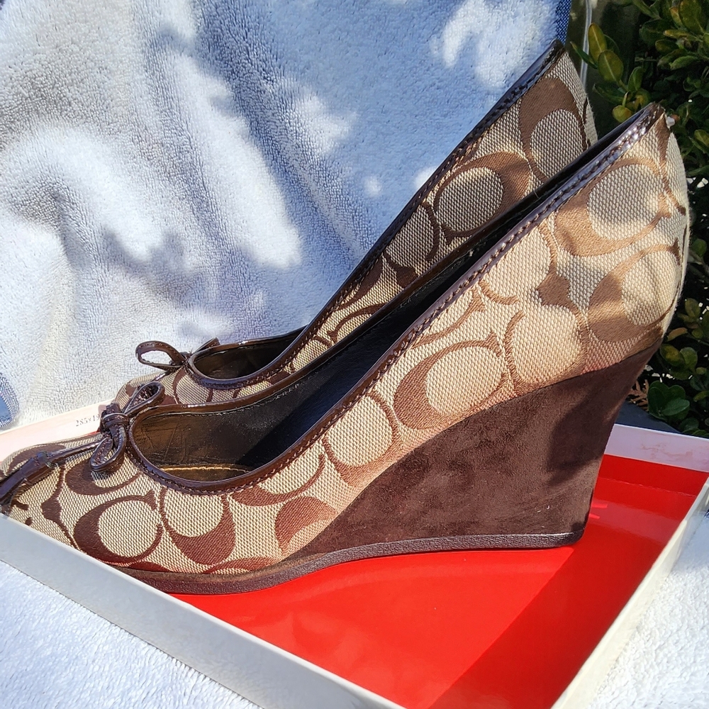 Coach wedge shoes
